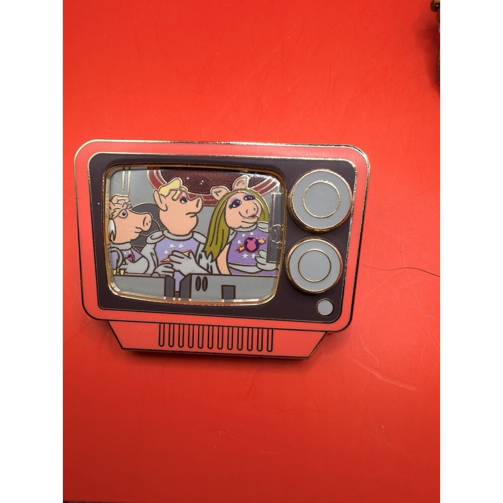 Disney WDI MOG The Muppets Pigs in Space Exclusive Muppets Studio LE 600 Pin